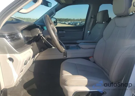 2024 Jeep Wagoneer L Series Iii z USA, uszkodzony, nr VIN 1C4SJSDP6RS110450